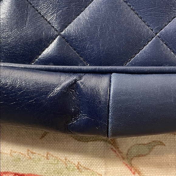 Bellido by Susan Gail Navy Quilted Satchel Gold Metal Notched Handle Hardware - Picture 11 of 17